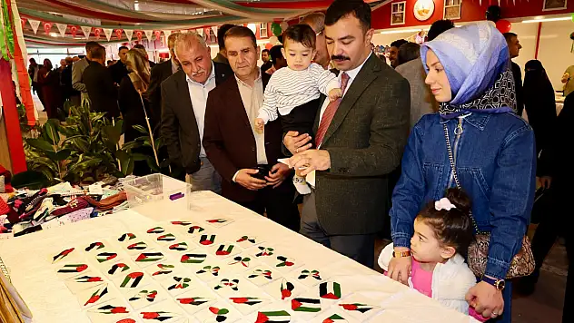 Kahta'da Filistin'in yararına kermes düzenlendi