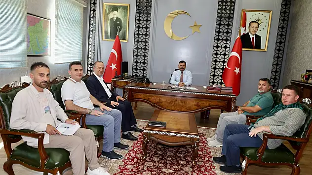 Kahta'da fotoğraf maratonu istişare toplantısı gerçekleştirildi