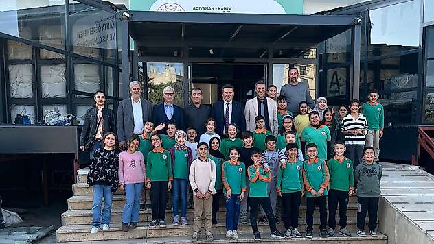 Kahta'da öğrencilere dünya balıkçılık günü farkındalık eğitimi verildi