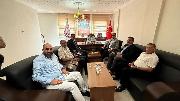 Kahta ilçe protokolünden Başkan Çatan'a ziyaret