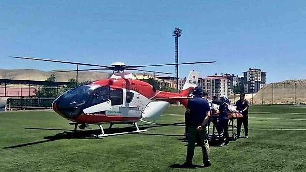 Kalp krizi geçiren hasta hava ambulansıyla Malatya'ya sevk edildi