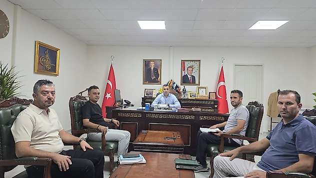 Kaymakam Algın Konteyner Kent yöneticileriyle bir araya geldi