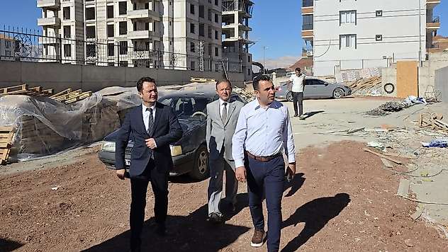 Kaymakam Algın Öğretmenevi ve Halk Eğitim Merkezi İnşaatlarını inceledi