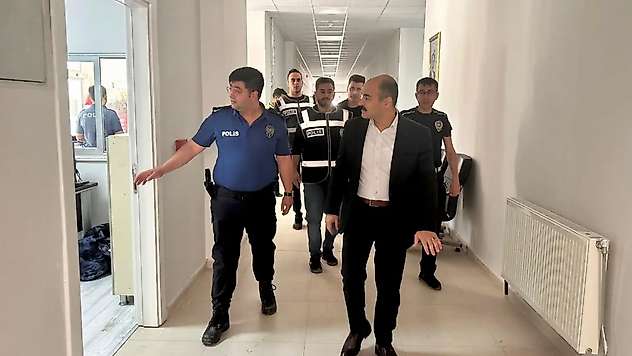 Kaymakam Altınöz ilçe emniyet amirliği hizmet binasını inceledi