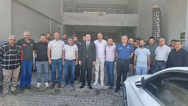 Kaymakam Seyhan, sanayi esnaflarıyla bir araya geldi
