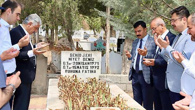 Kaymakam Soysal: 'Aziz şehitlerimizi rahmet, minnet ve şükranla anıyoruz'