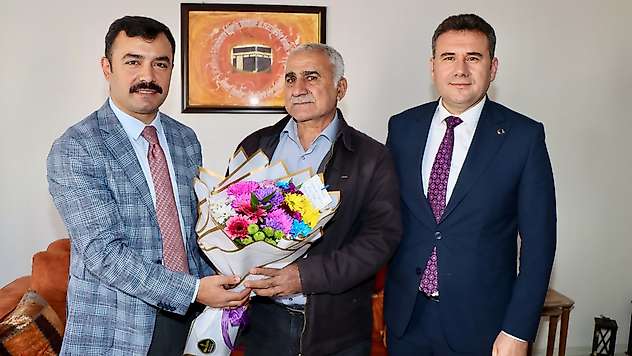 Kaymakam Soysal'dan öğretmenler günü ziyareti