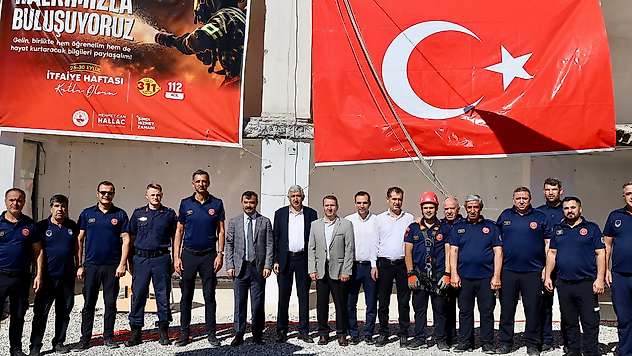 Kaymakam Soysal, Kahta Belediyesi İtfaiye tanıtım programına katıldı