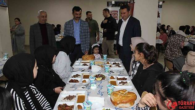 Kaymakam Soysal, öğrencilerle iftar programında buluştu