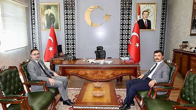 Kaymakam Yıldız'tan Kaymakam Soysal'a ziyaret