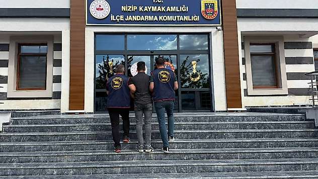 Kesinleşmiş 10 yıl cezayla aranan şahıs yakalandı