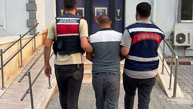 Kesinleşmiş 30 yıl cezayla aranan şahıs yakalandı