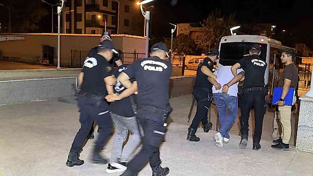 Kirveler suç örgütüne darbe: 5 şüpheli tutuklandı