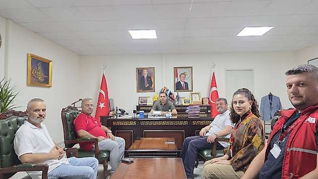 Kızılay Adıyaman Şubesi heyetinden Kaymakam Kadir Algın'a ziyaret