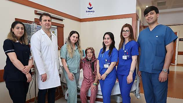 Kızının bağışladığı böbrekle anne sağlığına kavuştu