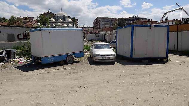 Konteynerden düştü, hastanede hayatını kaybetti