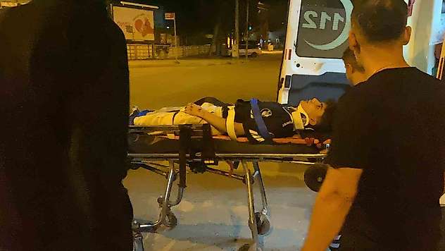 Kural ihlali yapan elektrikli bisiklete otomobil çarptı: 1 yaralı