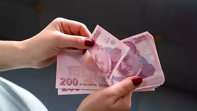 Maaşlardan zorunlu kesinti! Asgari ücretliden 663 TL memurdan 1500 TL kesilecek