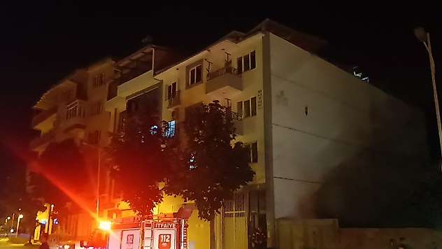 Malatya'da apartman çatısında göçük