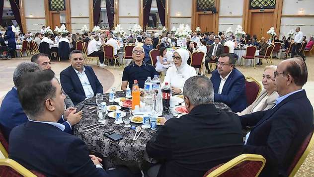 Malatya protokolünü buluşturan düğün