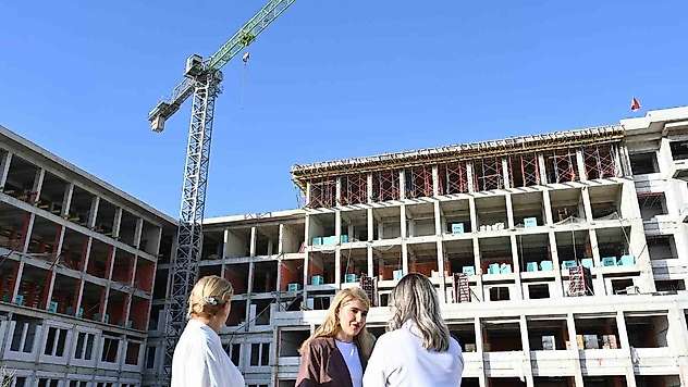 Malatya Yeni Adliye Sarayı'nda çalışmalar hız kesmeden devam ediyor