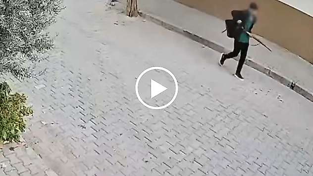 Manisa'da okula silahlı saldırı! Görüntüler ortaya çıktı