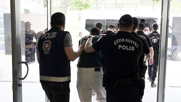 Mardin ve İstanbul'da eş zamanlı fuhuş operasyonu: 6 tutuklama