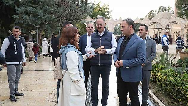 Mehmet Kuş, esnaf ve vatandaşla bir araya geldi