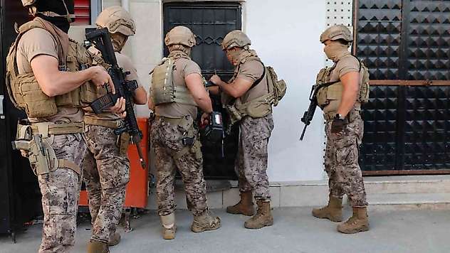 Mersin merkezli 11 ildeki yasadışı bahis operasyonunda 52 tutuklama