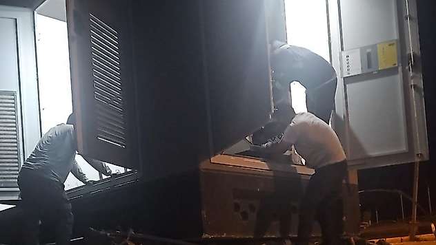 Millet Bahçesinde trafo patladı: Adıyaman Belediyesi olaya hızla müdahale etti