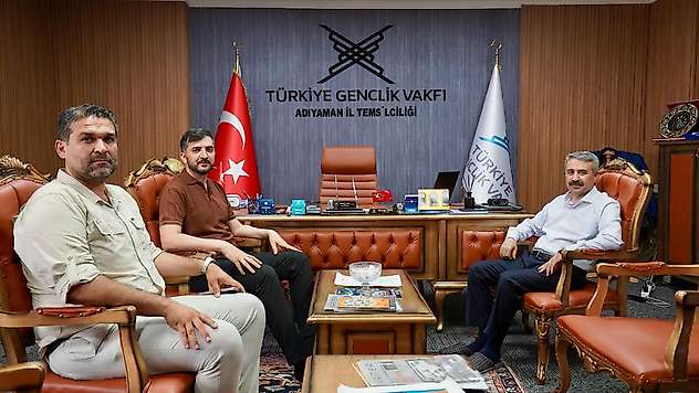 Milletvekili Alkayış'tan TÜGVA Adıyaman Şubesine ziyaret