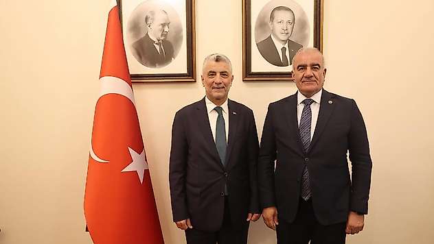 Milletvekili Özhan'dan Bakan Bolat'a ziyaret