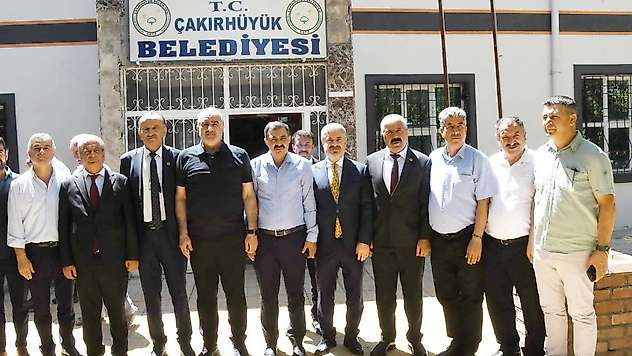 Milletvekili Özhan'dan Çakırhüyük belediyesine ziyaret