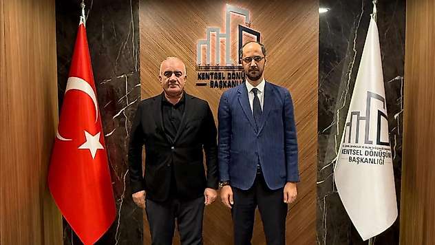 Milletvekili Özhan, Kentsel Dönüşüm Başkanı Hakkı Alp ile bir araya geldi
