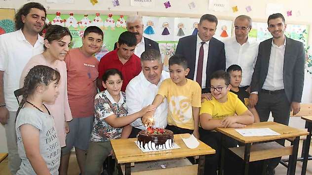 Milletvekili Şan, öğrencileri Ankara'ya davet etti