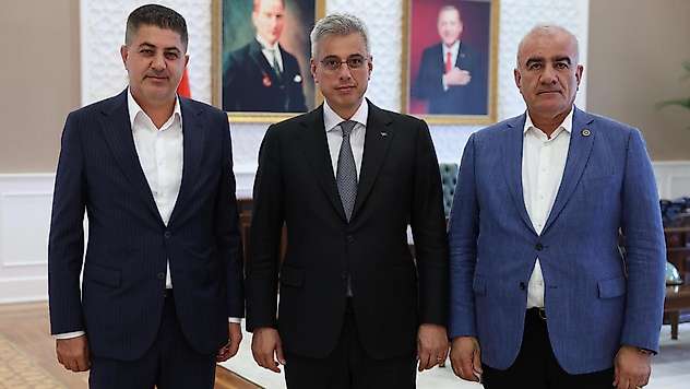 Milletvekillerinden Sağlık Bakanı Memişoğlu'na ziyaret