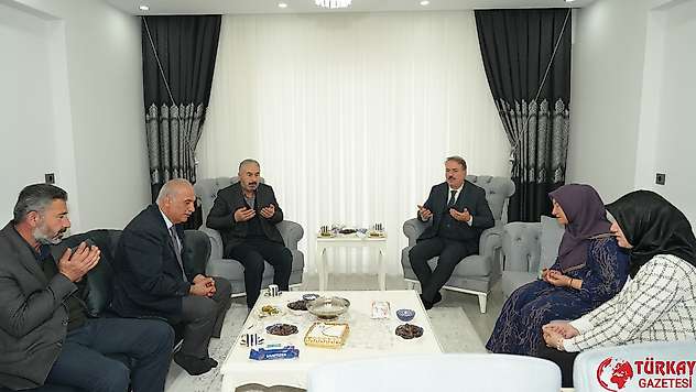 Milli Eğitim müdürü Tosun'dan anlamlı ziyaret