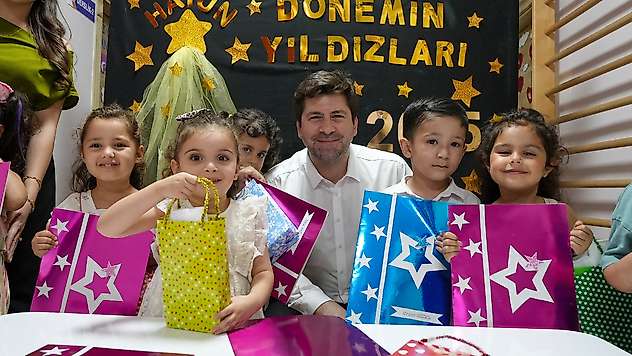 Minikler karnelerini başkan Boltaç'tan aldı
