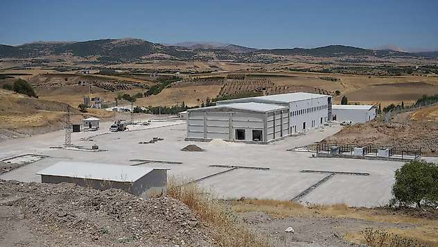 Modern Hayvan Pazarı ve Kesimhane'de yeşil alan ve peyzaj çalışmaları başladı