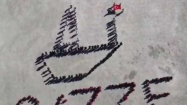 Öğrencilerden Gazze'ye destek mesajı