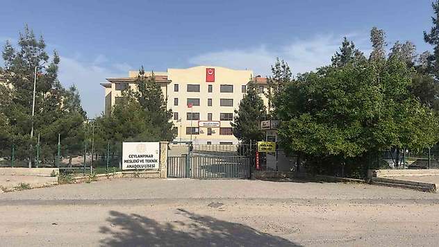 Okulda kalp krizi geçiren lise öğrencisi hayatını kaybetti