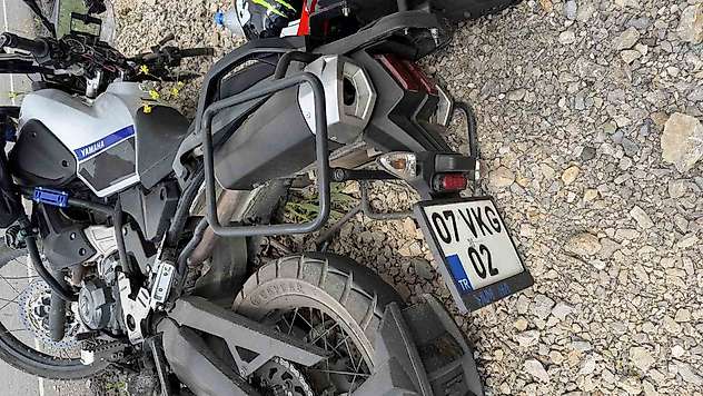Osmaniye'de köpeğe çarpan motosikletli ağır yaralandı