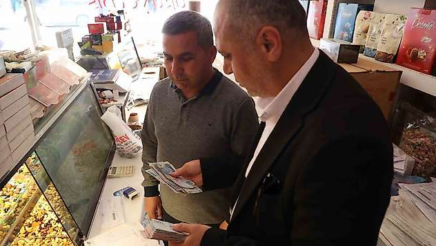 Osmanlı'nın 'zimem defteri' geleneği Kozan'da yaşatılıyor