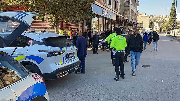 Adıyaman'da otomobille motosiklet çarpıştı: 2 yaralı