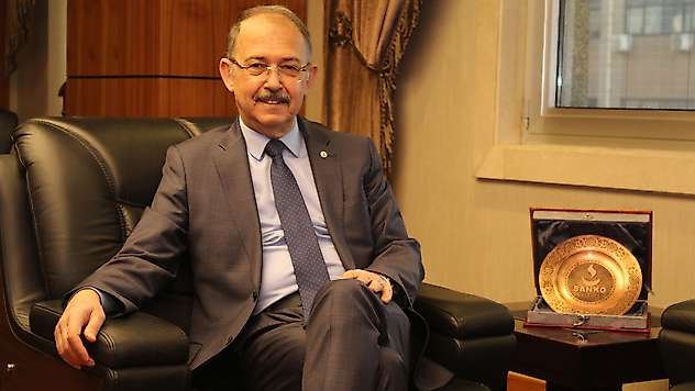 Rektör Dağlı'dan 8 Mart Dünya Kadınlar günü mesajı