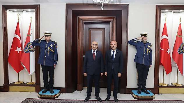 Rektör Keleş'ten Emniyet Genel Müdürü Demirtaş'a ziyaret