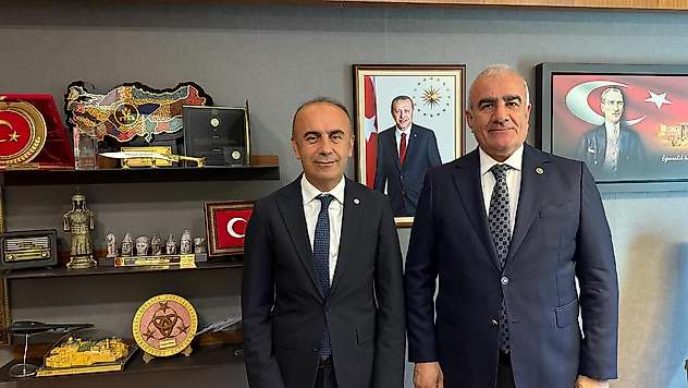 Rektör Keleş'ten Milletvekili Özhan'a ziyaret