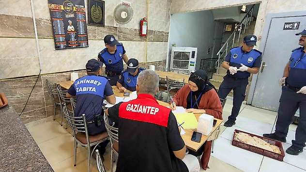 Şahinbey Belediyesi tarafından yapılan denetimlerde 703 kilogram bozuk et ele geçirildi