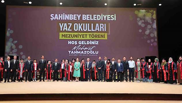 Şahinbey Belediyesi yaz okulu mezuniyet töreni düzenlendi