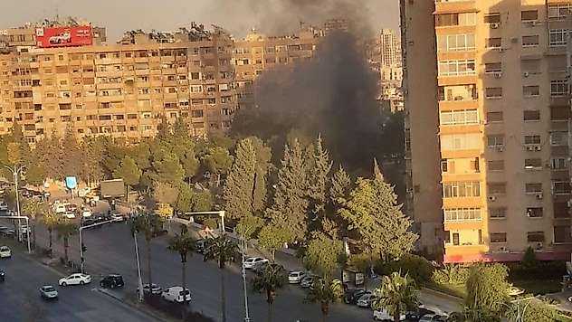 Şam'da araca füze saldırısı: 2 ölü, 3 yaralı